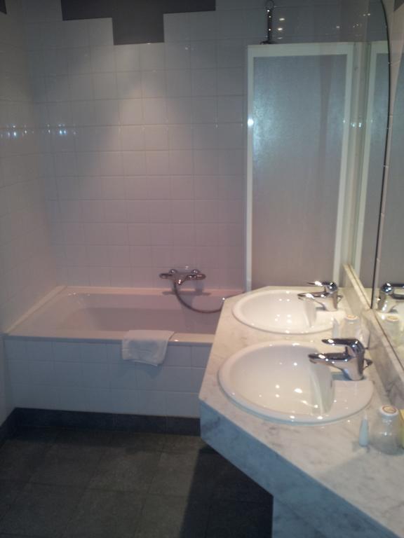 Hotel De Swaen Herentals Buitenkant foto