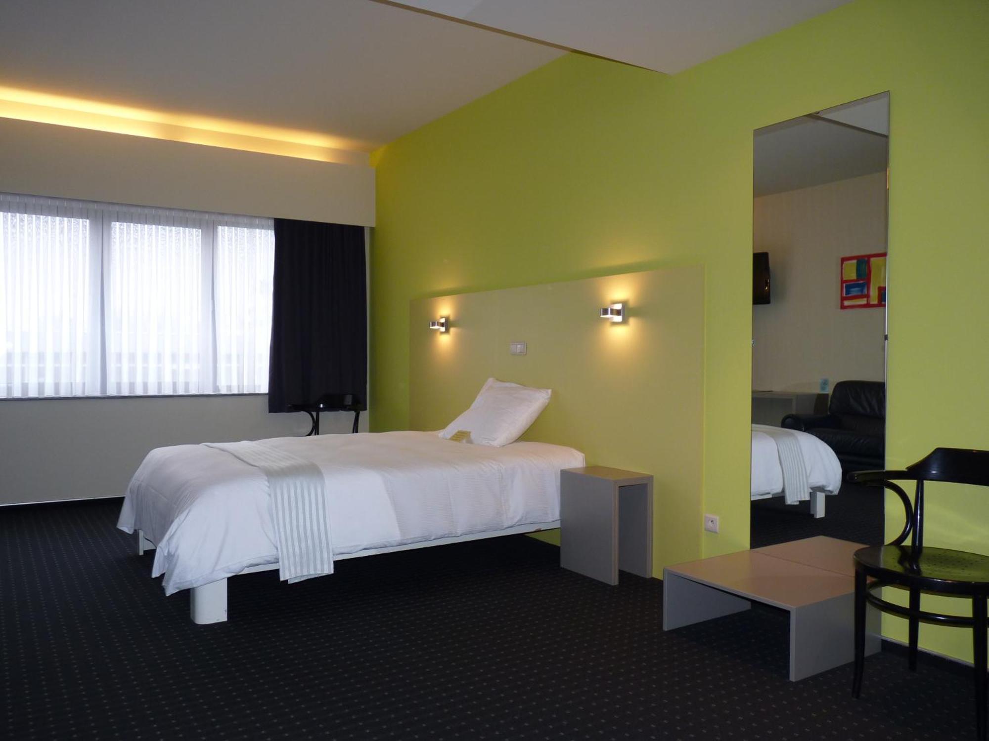 Hotel De Swaen Herentals Buitenkant foto